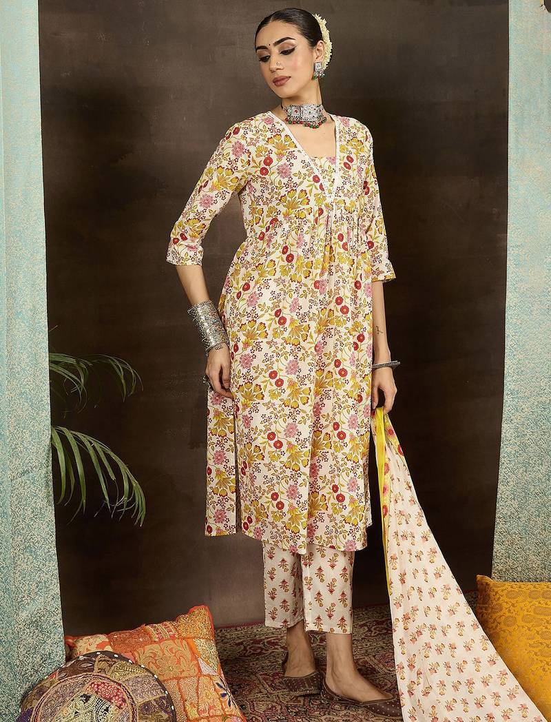Women Floral Printed Pleated Cotton Kurta with Trousers & With Dupatta