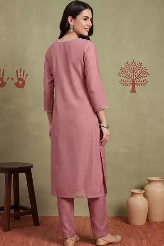 Women Ethnic Motifs Embroidered Thread Work Kurta with Trousers & With Dupatta