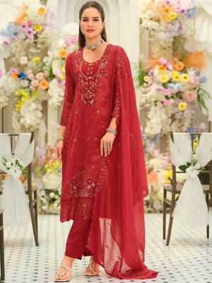 Women Ethnic Motifs Embroidered Thread Work Kurta with Trousers & With Dupatta 1