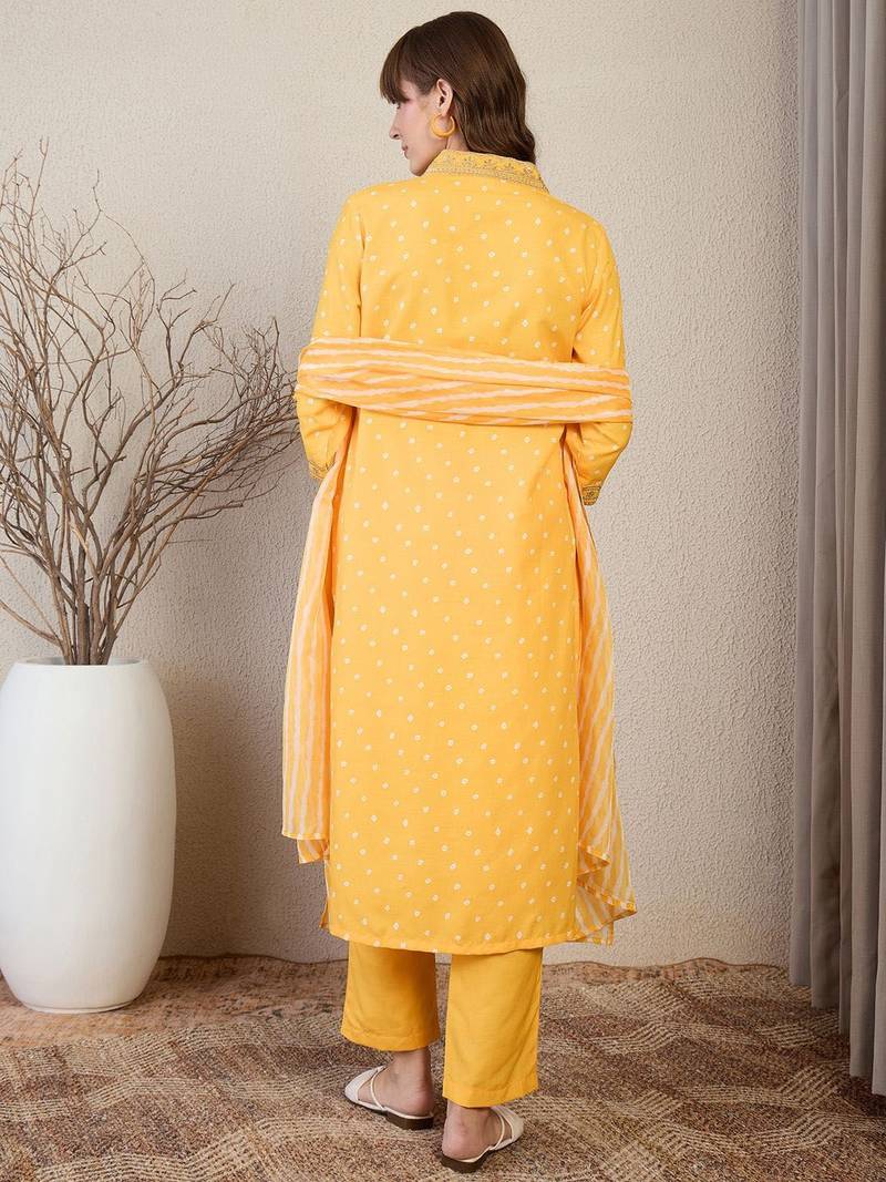 Bandhani Printed Straight Kurta With Trouser & Dupatta