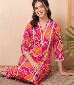 Women Ethnic Motifs Printed Cotton Kurta with Trousers