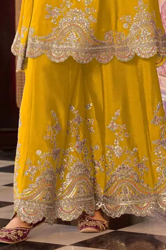 Women Ethnic Motifs Embroidered Kurta with Sharara & Dupatta