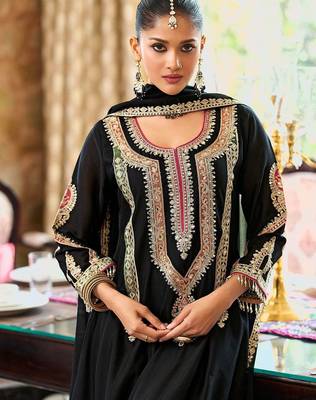 Embroidered Mirror Work Straight Kurta With Palazzos & Dupatta 5