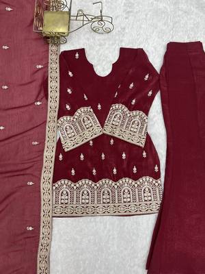 Elegant maroon embroidered ethnic kurta pant set with dupatta for women 5