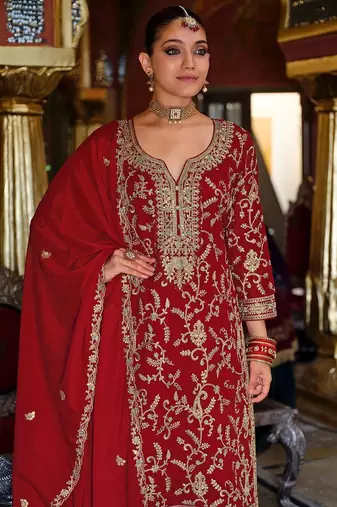 Ethnic Motifs Embroidered Sequinned Kurta with Palazzos & Dupatta