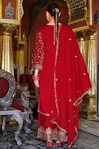 Ethnic Motifs Embroidered Sequinned Kurta with Palazzos & Dupatta