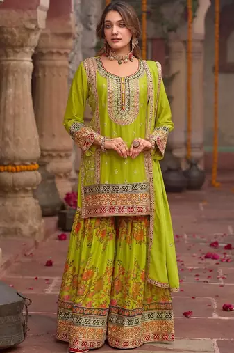 Women Ethnic Motifs Embroidered Thread Work Kurta with Sharara & With Dupatta