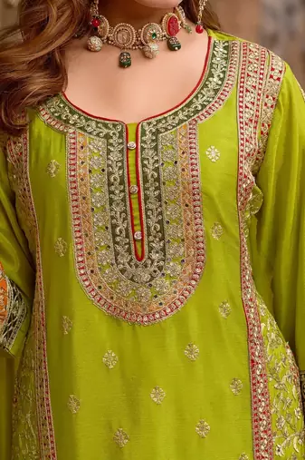 Women Ethnic Motifs Embroidered Thread Work Kurta with Sharara & With Dupatta