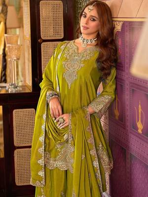 Women Ethnic Motifs Embroidered Thread Work Kurta with Sharara & With Dupatta 5