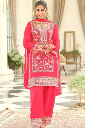 Ethnic Motifs Embroidered Round Neck Zari Kurta With Patiala & Dupatta