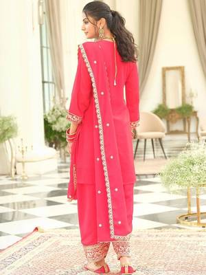 Ethnic Motifs Embroidered Round Neck Zari Kurta With Patiala & Dupatta 4