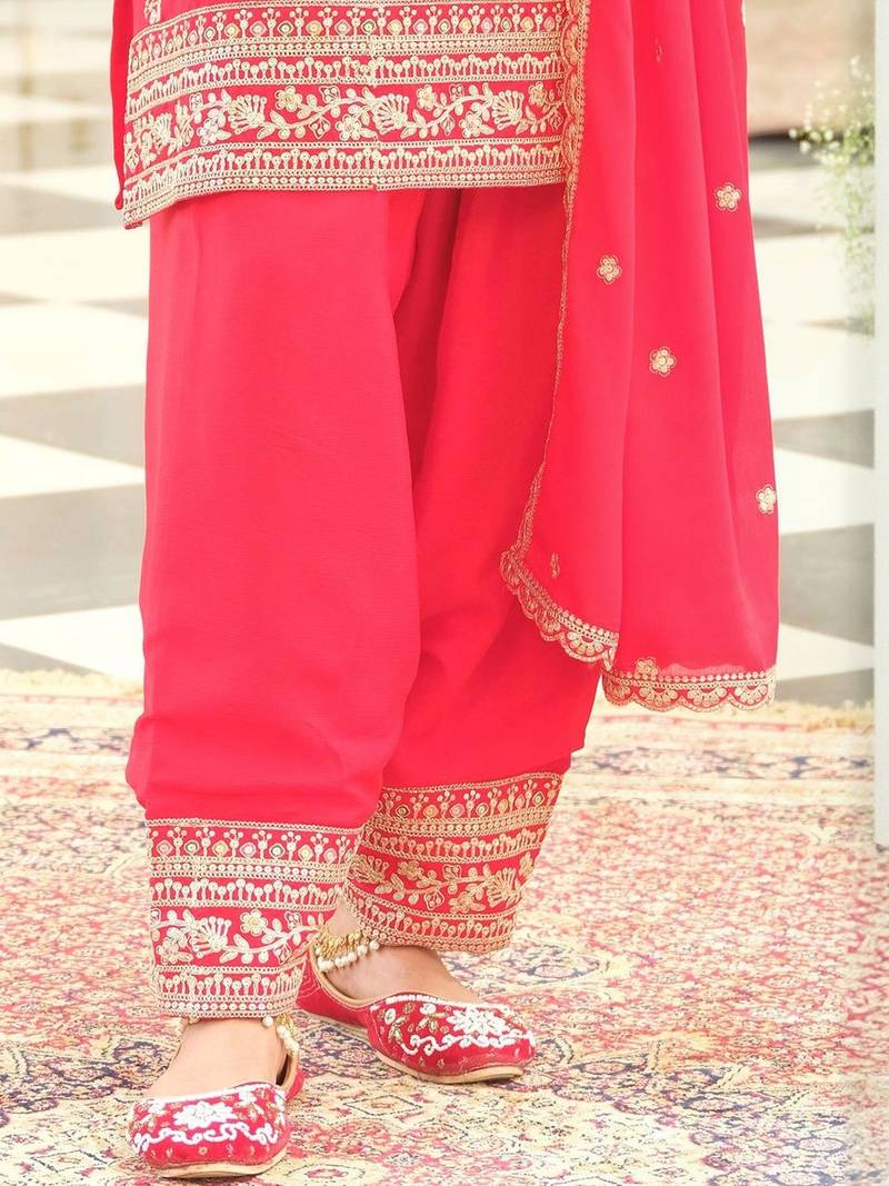 Ethnic Motifs Embroidered Round Neck Zari Kurta With Patiala & Dupatta