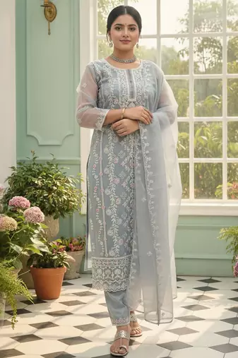 Women Floral Embroidered Kurta with Trousers & Dupatta