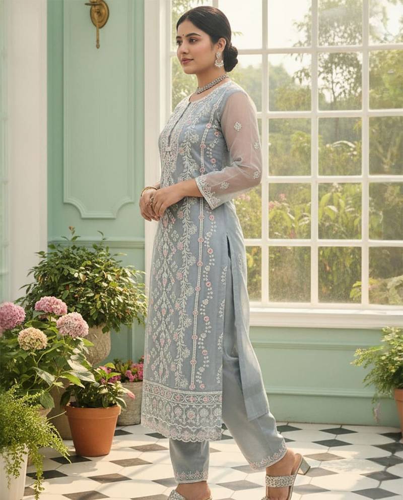 Women Floral Embroidered Kurta with Trousers & Dupatta