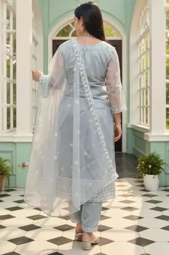 Women Floral Embroidered Kurta with Trousers & Dupatta