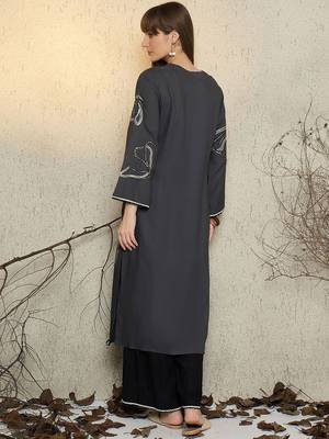 Women Floral Embroidered Sequinned Kurta with Palazzos 5