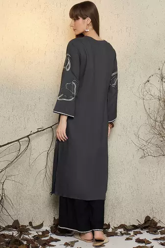 Women Floral Embroidered Sequinned Kurta with Palazzos