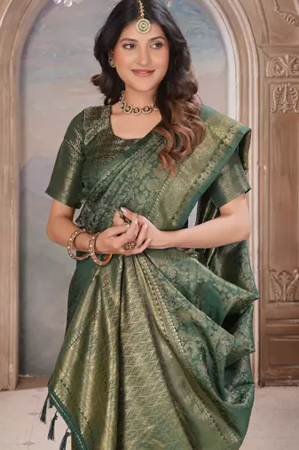 bottal green woven kanjivaram soft silk saree designer pallu saree with blouse