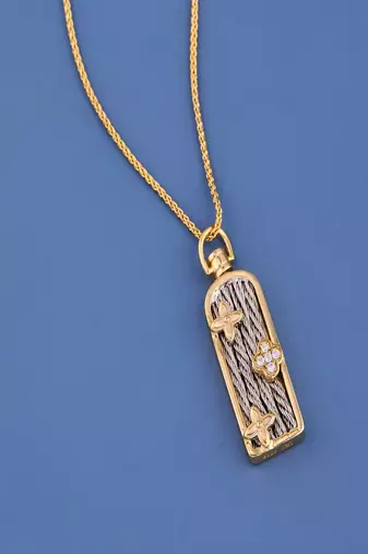 Elegant Dual-Tone Floral Bar Pendant Necklace