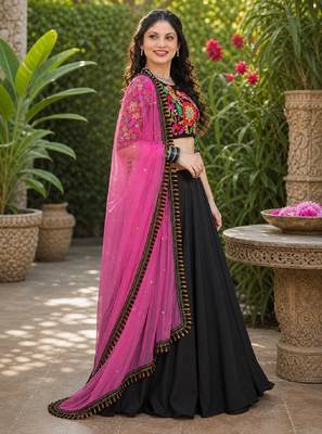 BLACK SEQUINS & EMBROIDERED VELVET LEHENGA CHOLI SET 2