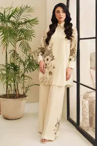 Off white floral print crepe  fancy co-ord set for women