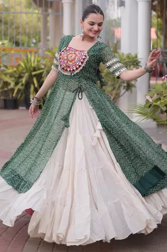 Off White Kora Cotton Chaniya Choli For Navratri Set With Kutchi Patchwork Green Bandhani Kurti For Dandiya Night