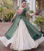 Off White Kora Cotton Chaniya Choli For Navratri Set With Kutchi Patchwork Green Bandhani Kurti For Dandiya Night