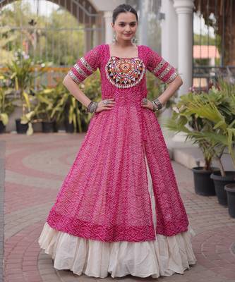 Off White Kora Cotton Chaniya Choli For Navratri Set With Kutchi Patchwork Pink Bandhani Kurti  1