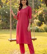 Women Ethnic Motifs Embroidered Regular Thread Work Kurta with Trousers