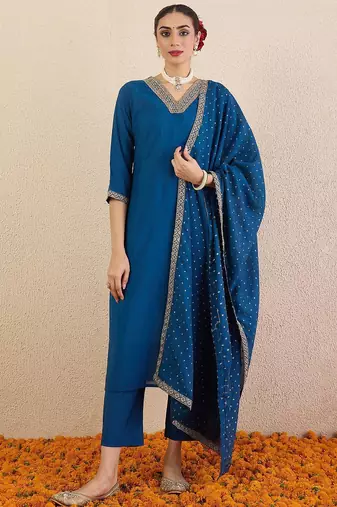 Ethnic Motifs Embroidered V-Neck Straight Kurta With Trousers & Dupatta