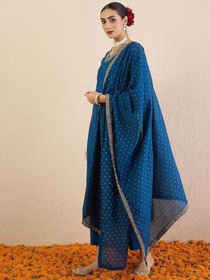 Ethnic Motifs Embroidered V-Neck Straight Kurta With Trousers & Dupatta 5