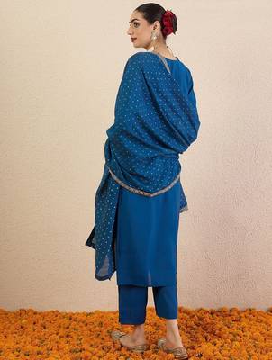 Ethnic Motifs Embroidered V-Neck Straight Kurta With Trousers & Dupatta 6