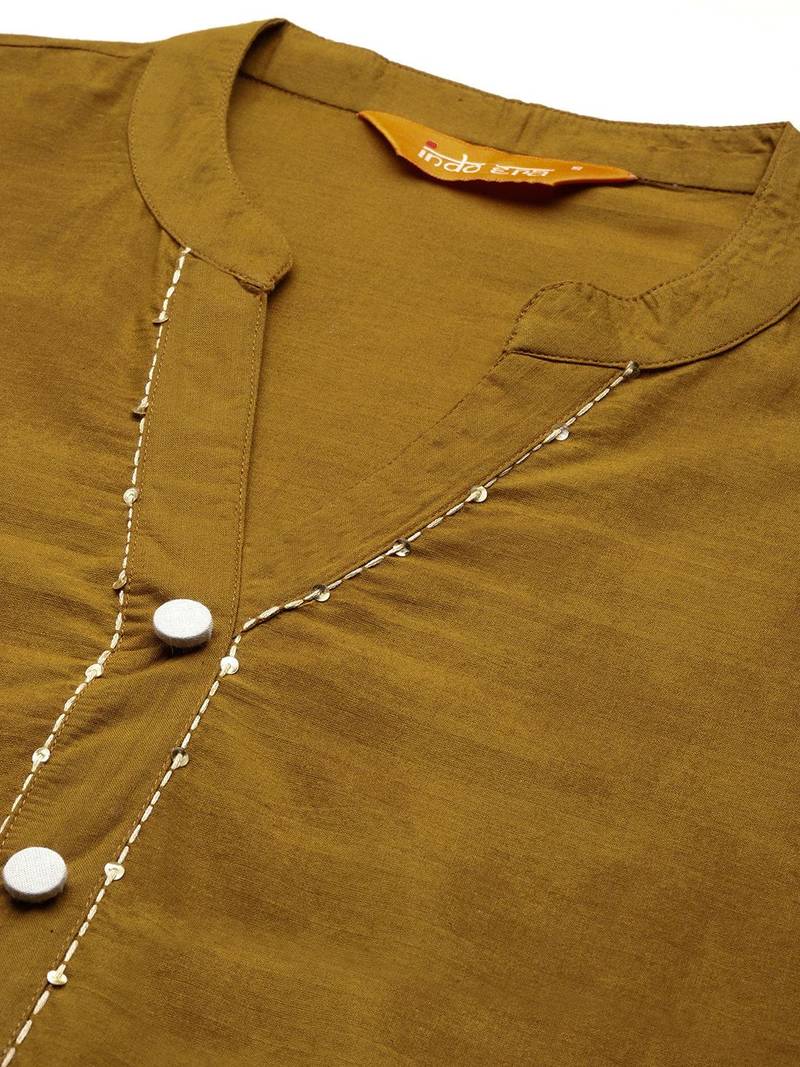 Floral Embroidered Thread Work Cotton Kurta with Trousers