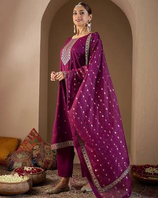 Women Ethnic Motifs Embroidered Sequinned Kurta with Trousers & With Dupatta 3