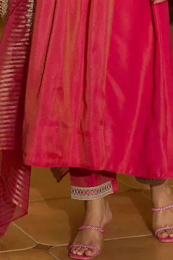 Floral Embroidered V-Neck A-Line Kurta With Trousers & Dupatta