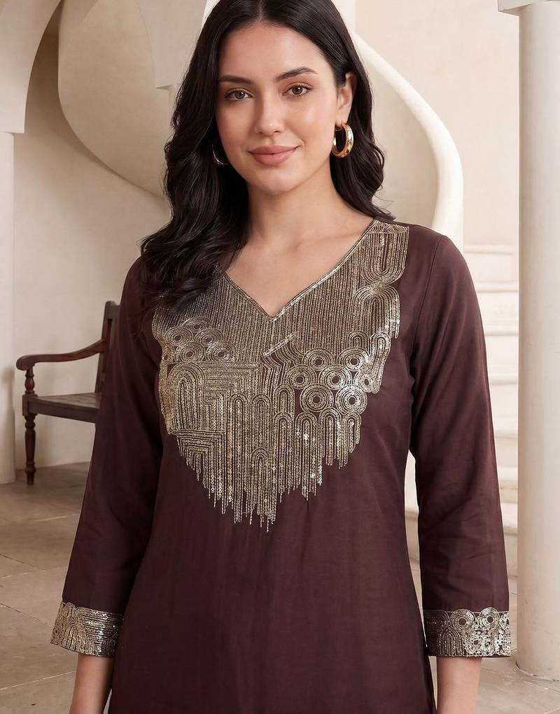Women Sequinned Kurta with Trousers