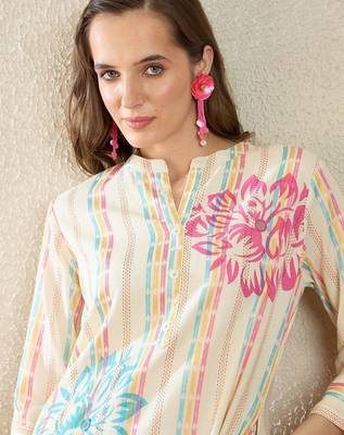 Floral Printed A Line Kurti With Trousers 2