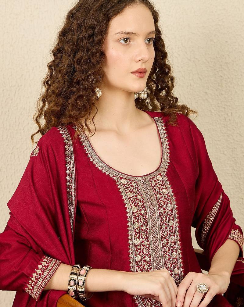 Ethnic Motifs Embroidered Sequinned Anarkali Kurta with Trousers & Dupatta