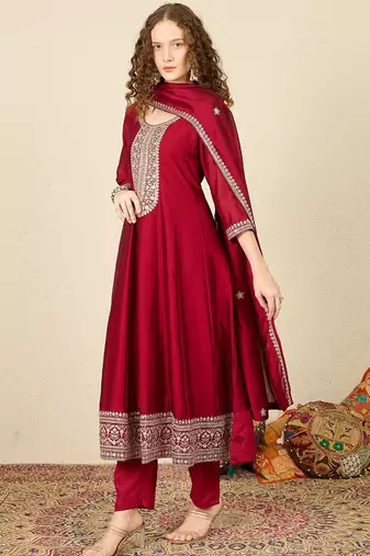 Ethnic Motifs Embroidered Sequinned Anarkali Kurta with Trousers & Dupatta