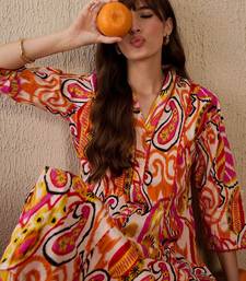 Women Printed Panelled Cotton Kurta with Trousers