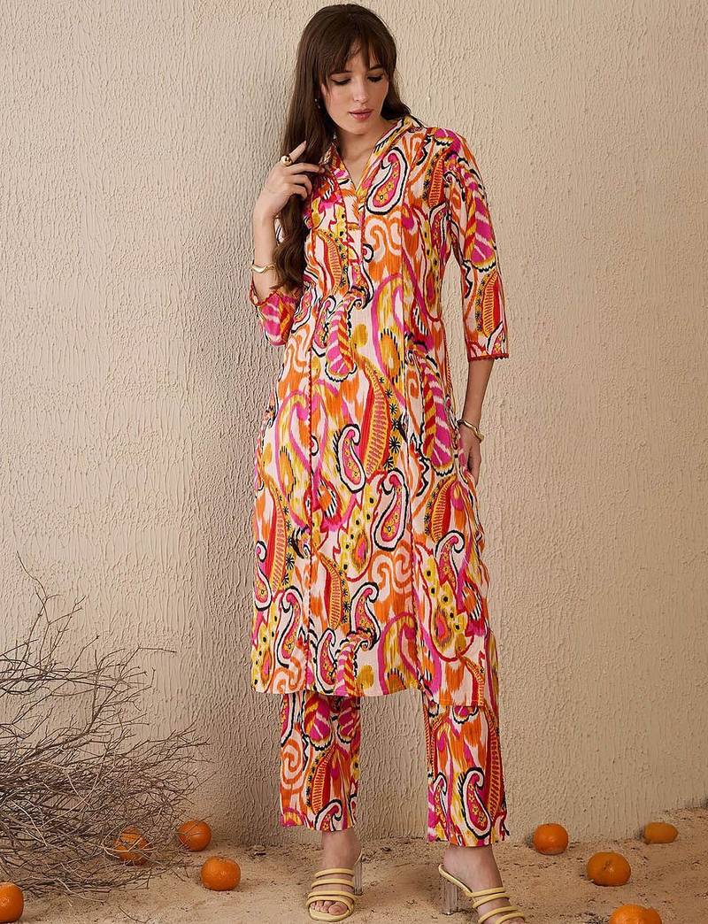 Women Printed Panelled Cotton Kurta with Trousers