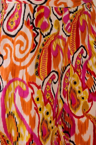 Women Printed Panelled Cotton Kurta with Trousers