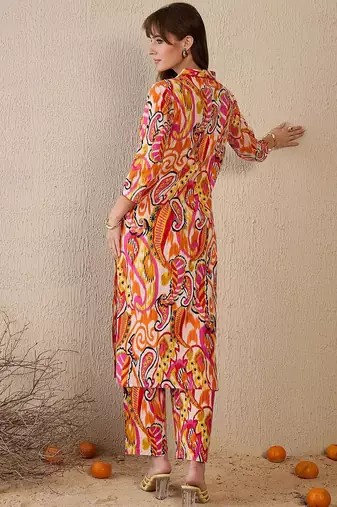 Women Printed Panelled Cotton Kurta with Trousers