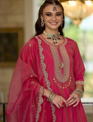 Ethnic Motifs Embroidered Notch Neck A-line Kurta With Trousers & Dupatta 1