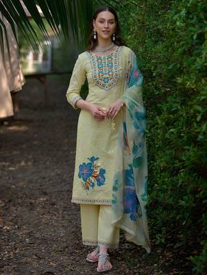 Women Floral Embroidered Mirror Work Cotton Kurta with Palazzos & With Dupatta 1