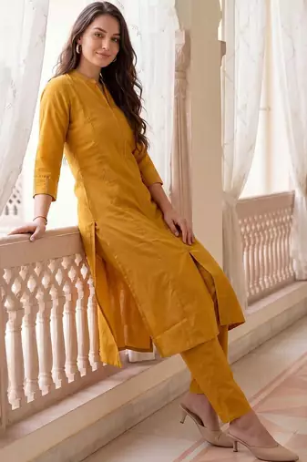 Women Thread Work Kurta with Trousers