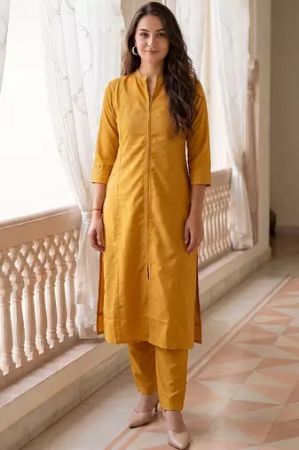 Women Thread Work Kurta with Trousers