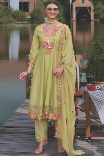 Women Floral Embroidered Mirror Work Kurta with Trousers & With Dupatta