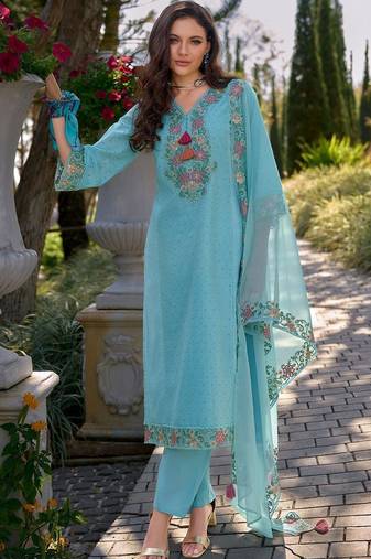 Women Ethnic Motifs Embroidered Thread Work Cotton Kurta with Trousers & With Dupatta