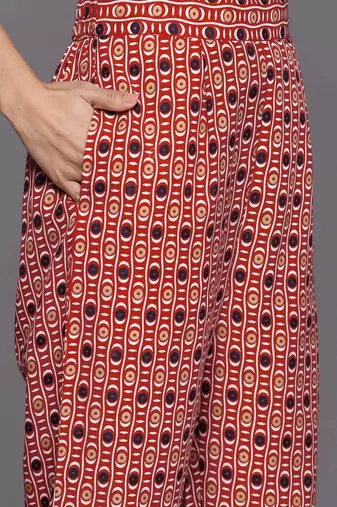 Floral printed cotton v neck kurta trouser & dupatta set